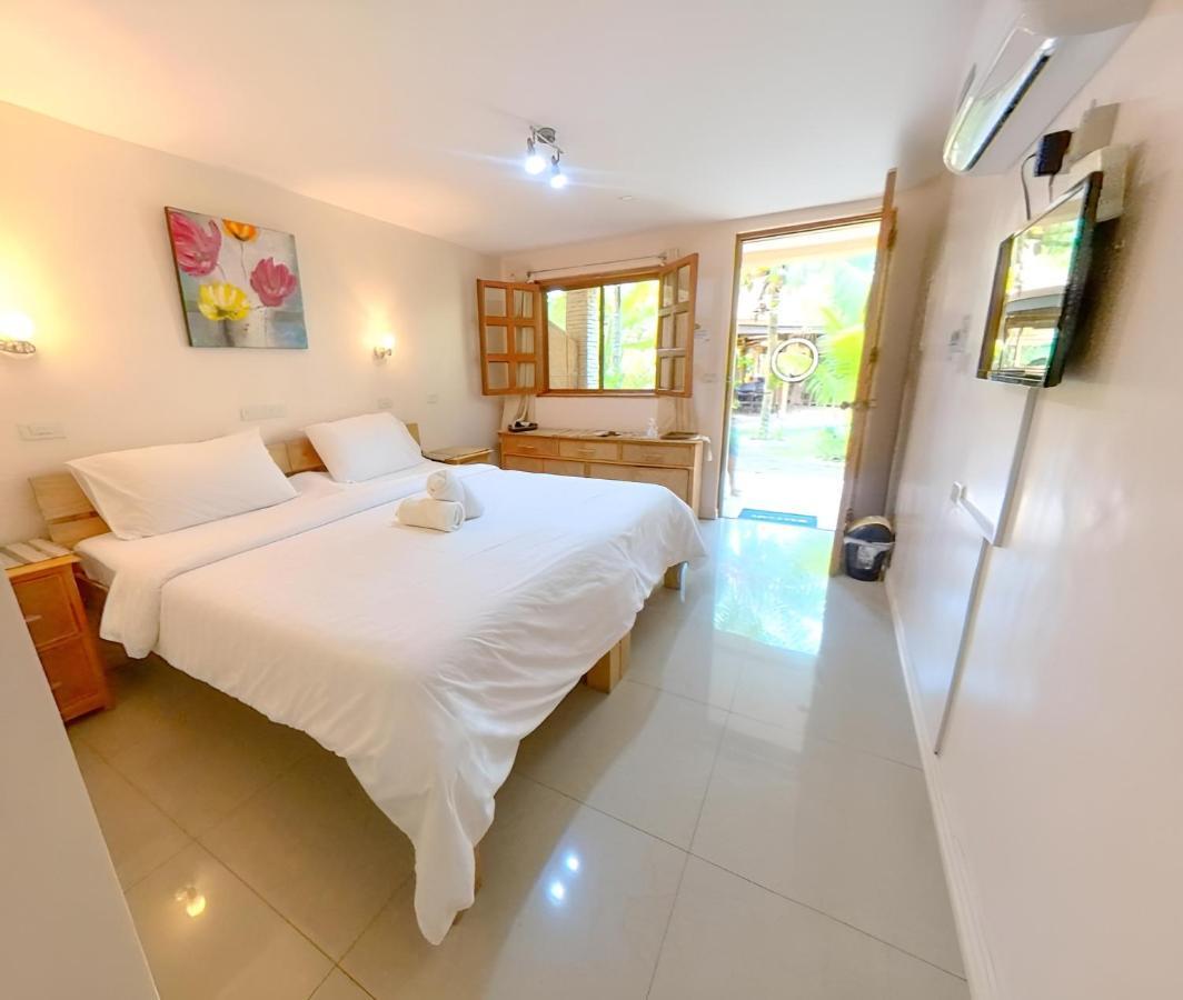 Alona42 Resort Panglao Exteriör bild