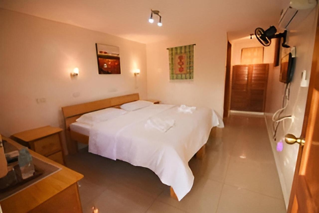 Alona42 Resort Panglao Exteriör bild